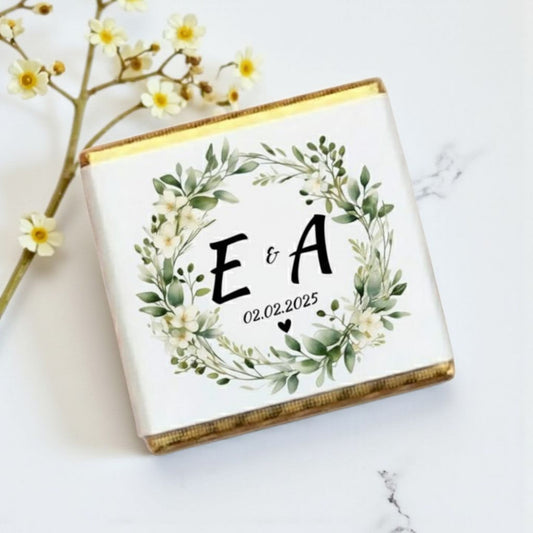 Personalized Olive Wreath &amp; Monogram Celebration Milk Chocolate
